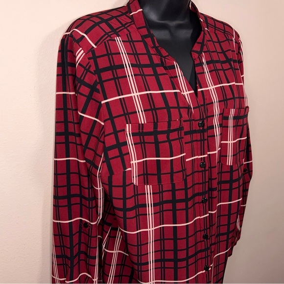 Petite XL Studio Works Red Black White Plaid Button Up Blouse Top Academia Vneck - Picture 6 of 11